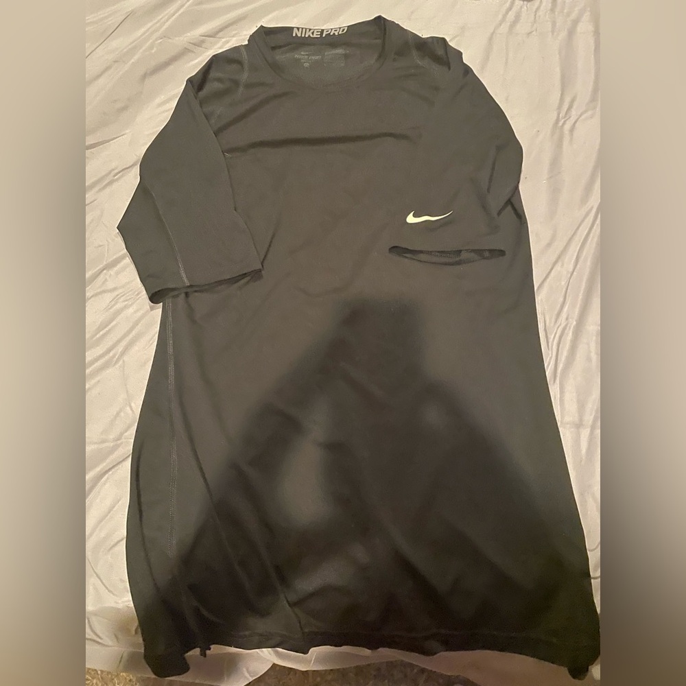 Nike Dri-Fit Short Sleeve Shirt Size XL